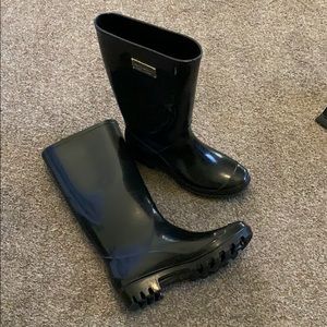 Sleek, fashionable black rain boots